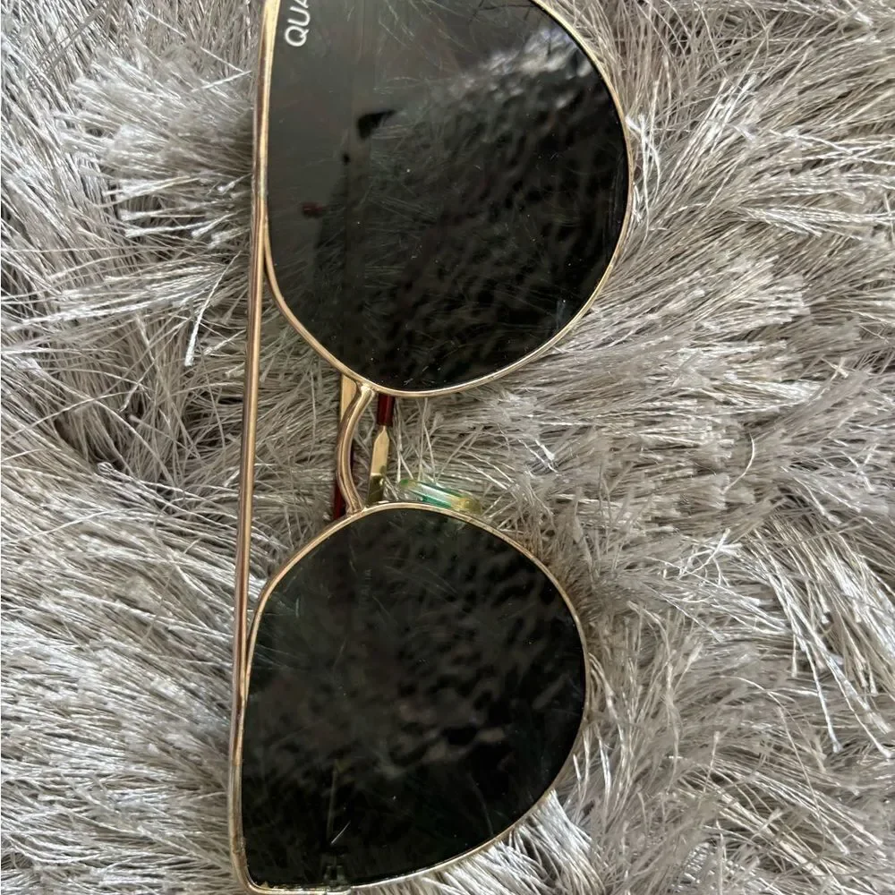 Quay Santa Fe Sunglasses unisex Mirrored eyewear Aviator glasses accessory